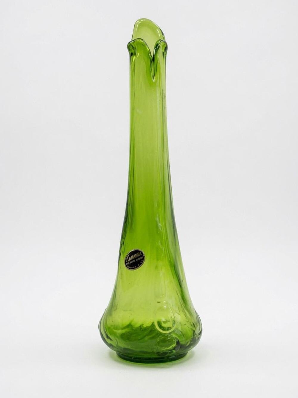 Vintage Kanawha Uranium Glass Swung Vase Green Thumbprint Glows Under Blacklight